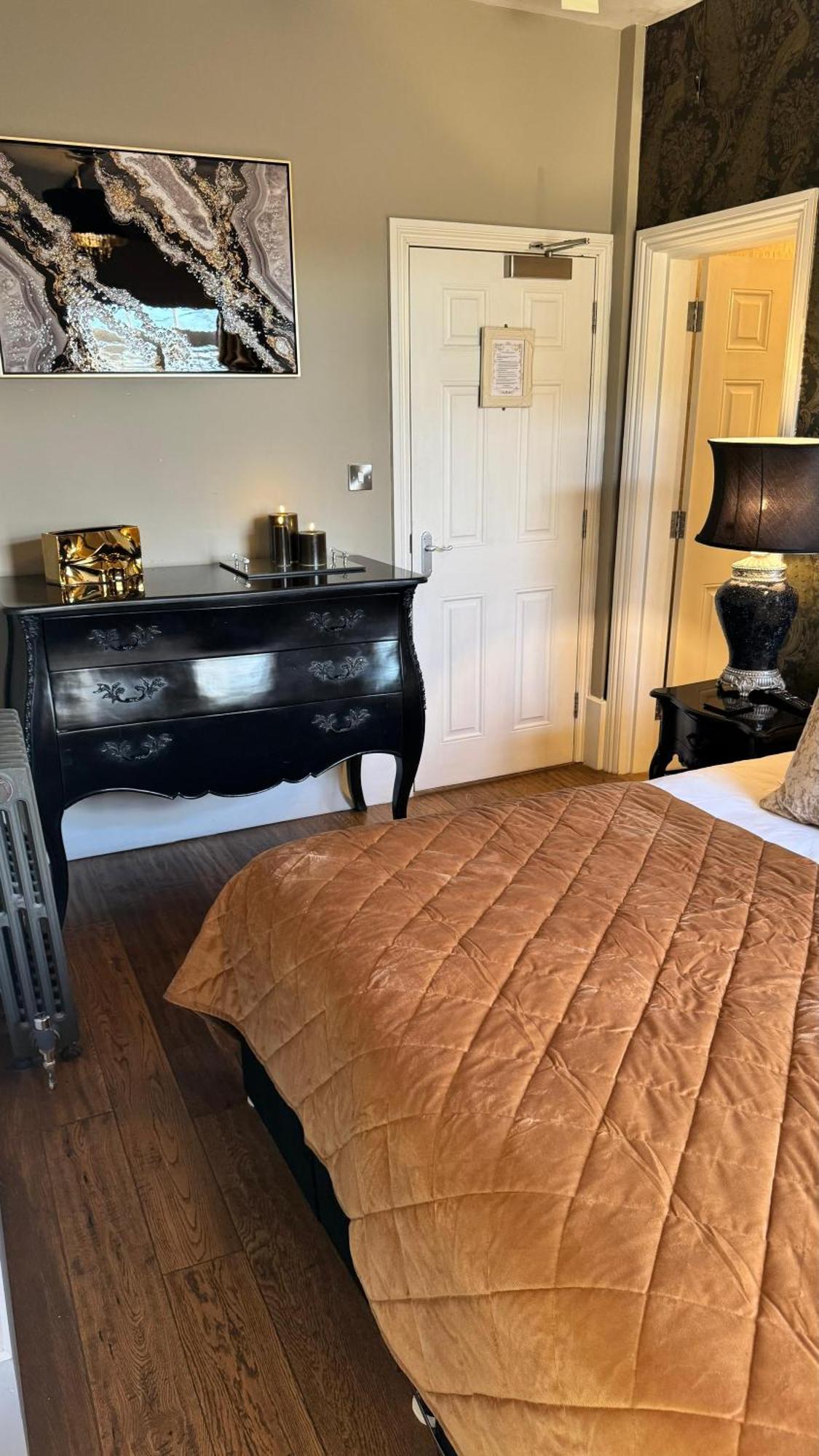 ווסט מאלינג No64 The Boutique Hotel מראה חיצוני תמונה