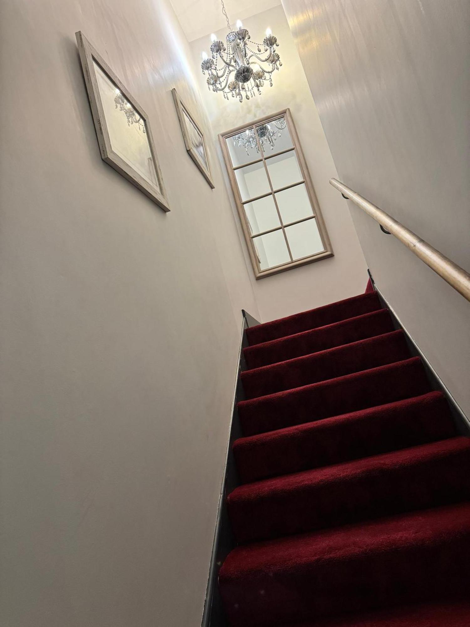ווסט מאלינג No64 The Boutique Hotel מראה חיצוני תמונה