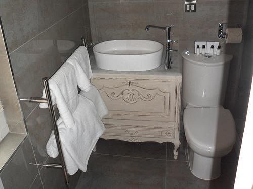 ווסט מאלינג No64 The Boutique Hotel מראה חיצוני תמונה